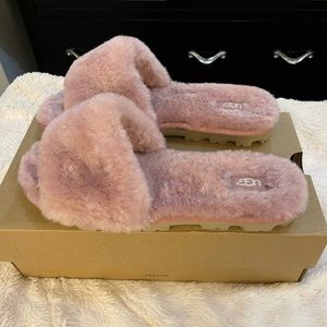 COPY - Ugg Cozette slide